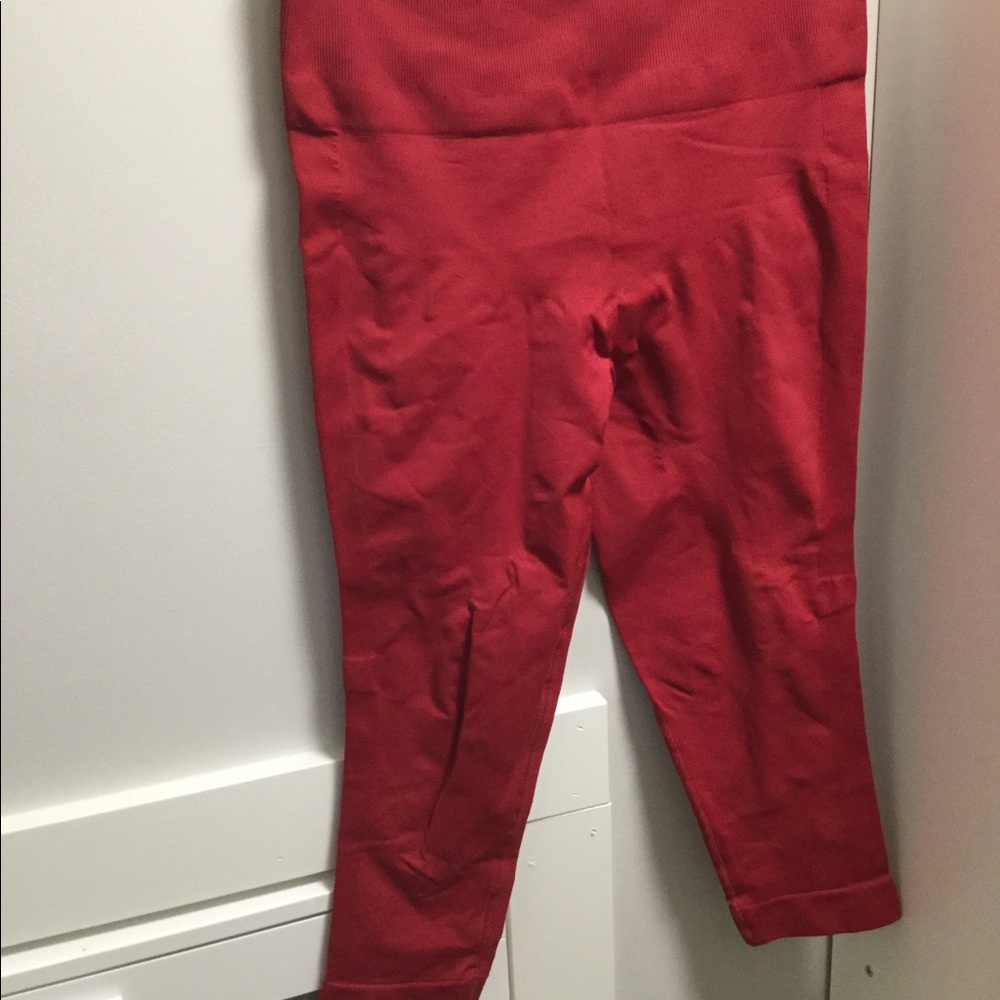 Lululemon tights